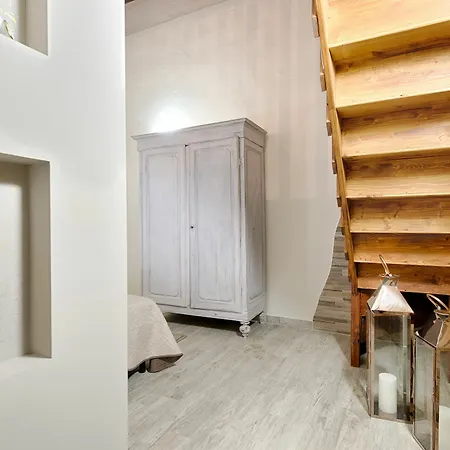 Santa Croce Cathedral By Mmega Apartman Firenze